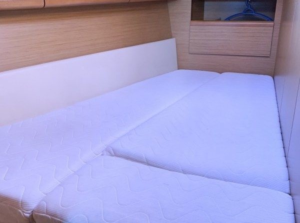 Jeanneau Sun Odyssey 49