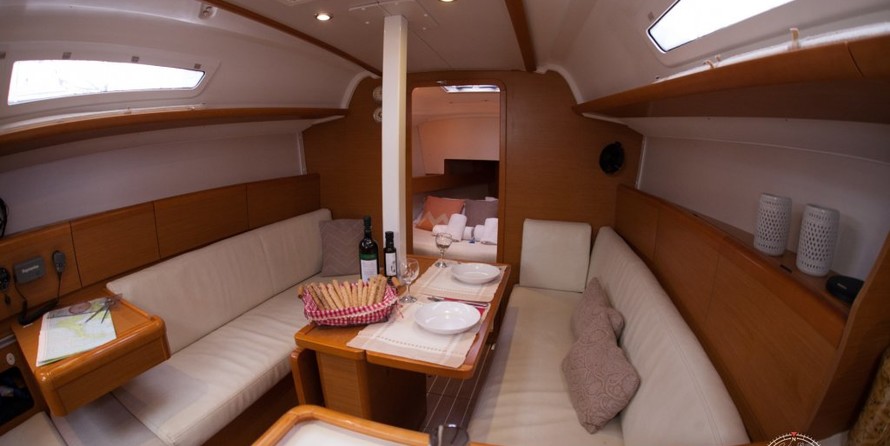 Jeanneau Sun Odyssey 33i