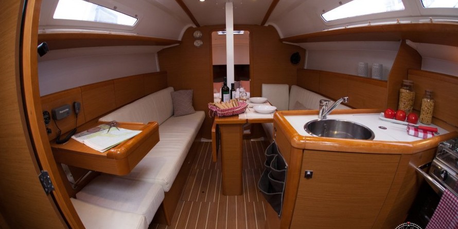 Jeanneau Sun Odyssey 33i