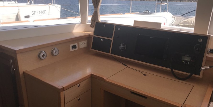 Lagoon 450 F
