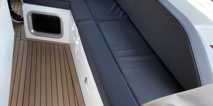 Beneteau Oceanis 51.1