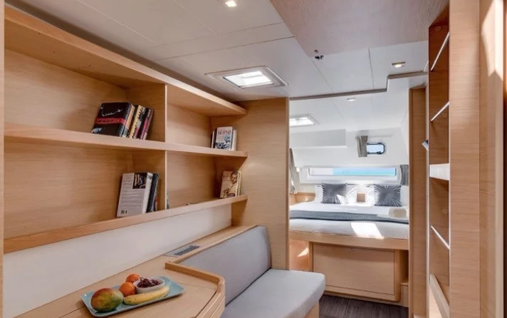 Lagoon 42 - 3 + 1 cab.