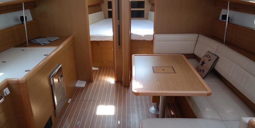 Jeanneau Sun Odyssey 44i