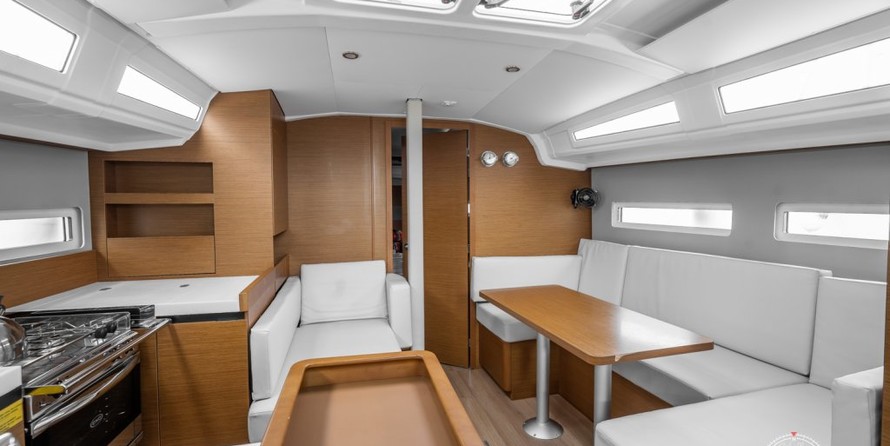 Jeanneau Sun Odyssey 410