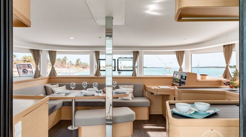 Lagoon 42