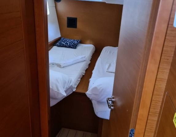 Jeanneau 54