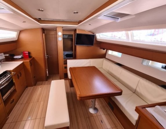 Jeanneau 54