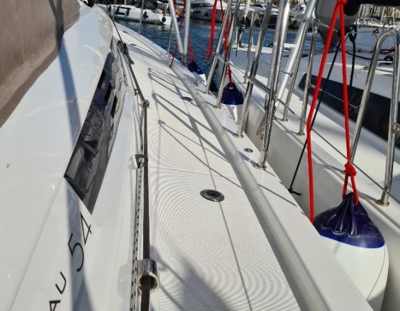 Jeanneau 54