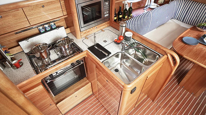 Bavaria 34 Cruiser - 2 cab.