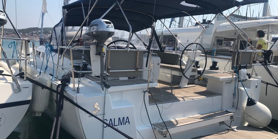 Beneteau Oceanis 51.1