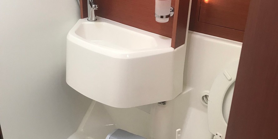 Beneteau Oceanis 51.1