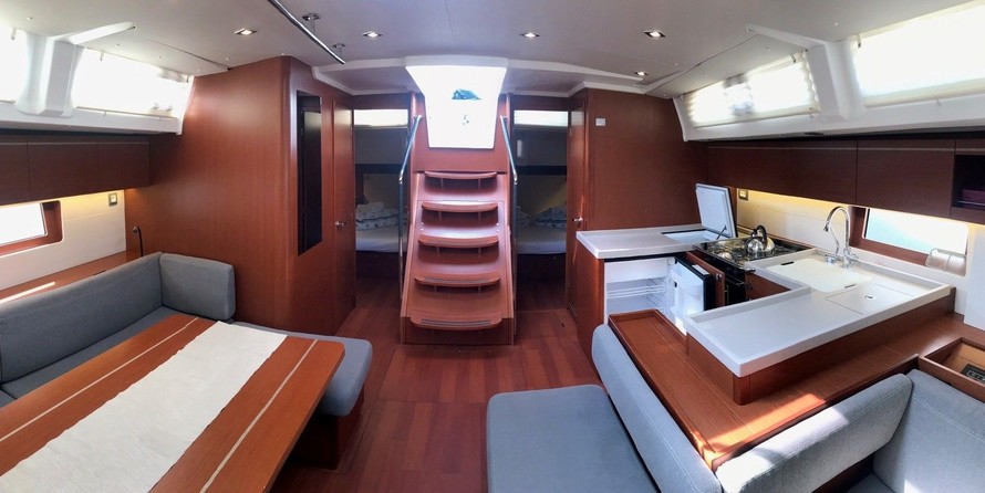 Beneteau Oceanis 51.1