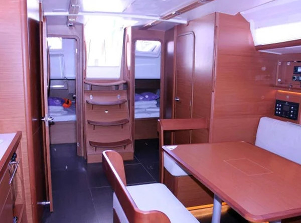 Dufour 430 GL