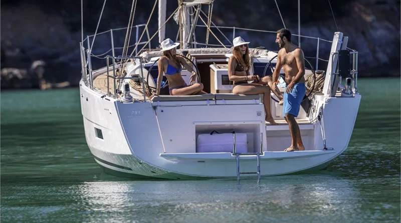 Dufour 390 Grand Large (3Cab)