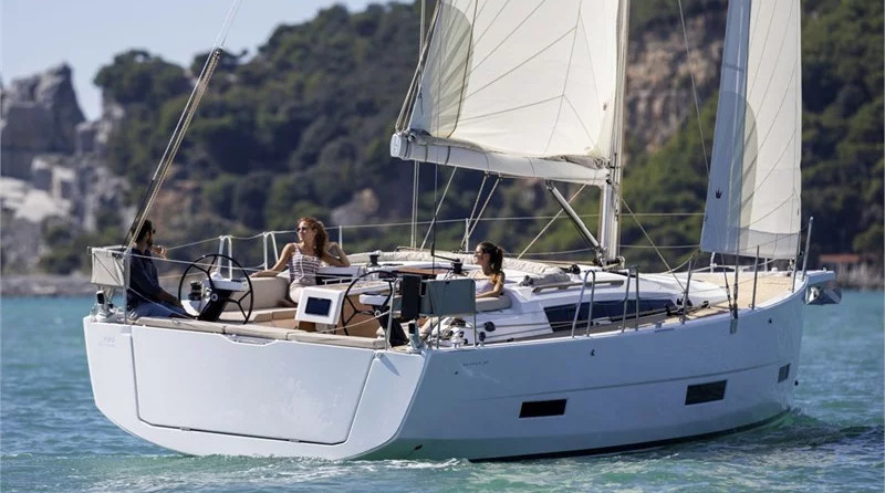 Dufour 390 Grand Large (3Cab)