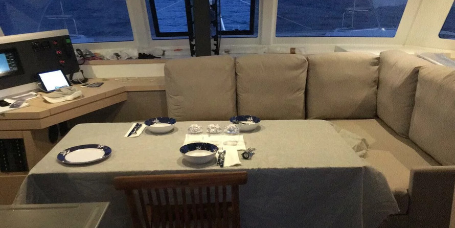 Fountaine Pajot Lucia 40