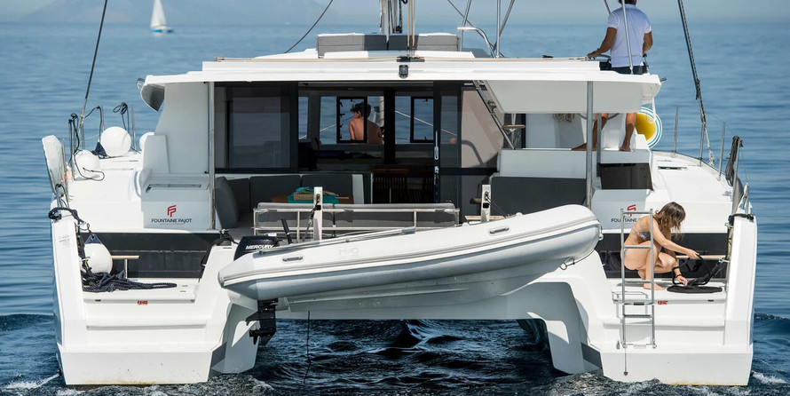 Fountaine Pajot Astréa 42