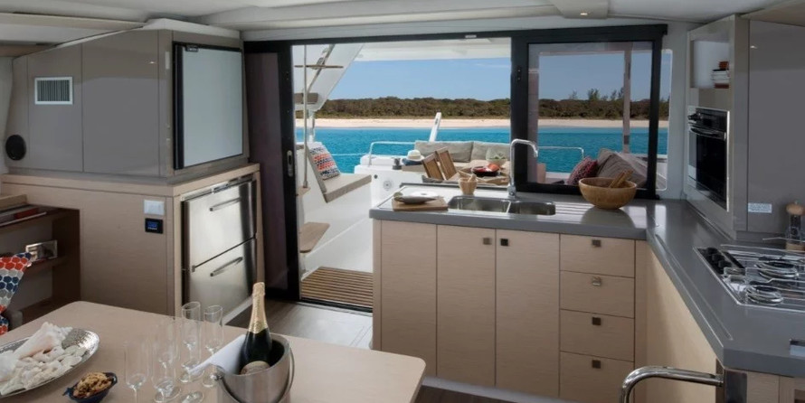 Fountaine Pajot Lucia 40 - 3 cab.