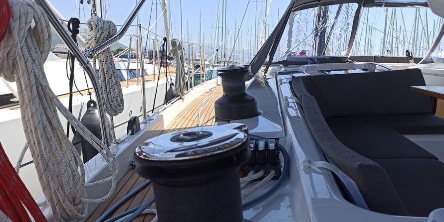 Hanse 588