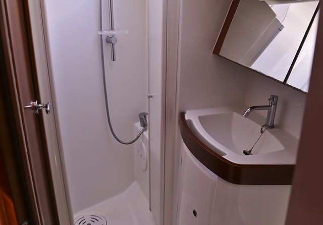 Beneteau Oceanis 40