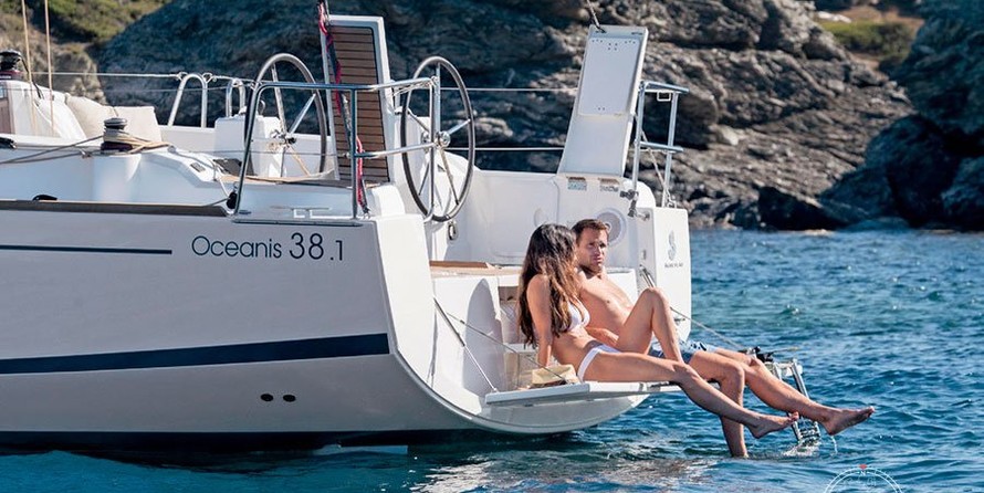 Beneteau Oceanis 38.1