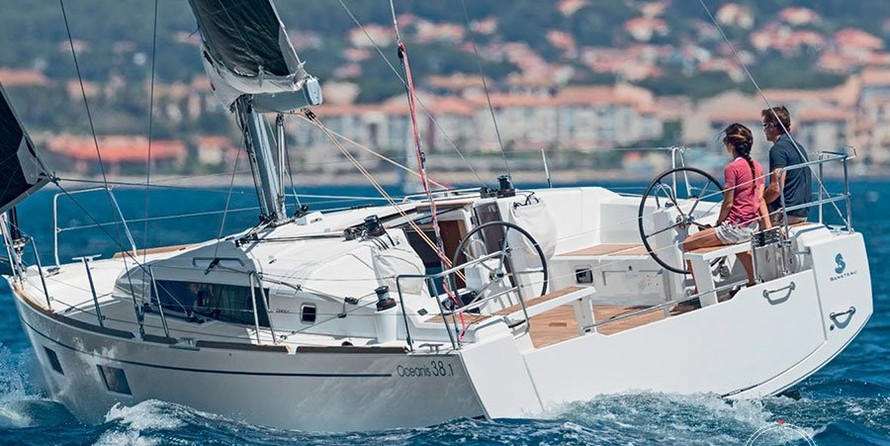 Beneteau Oceanis 38.1