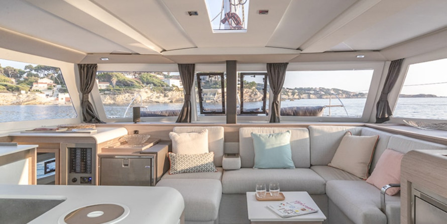 Fountaine Pajot Isla 40