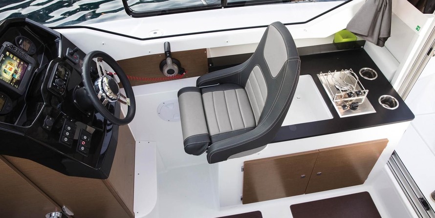 Jeanneau Merry Fisher 795