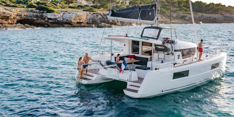 Lagoon 40