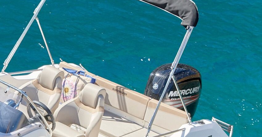 Quicksilver Activ 555 Open