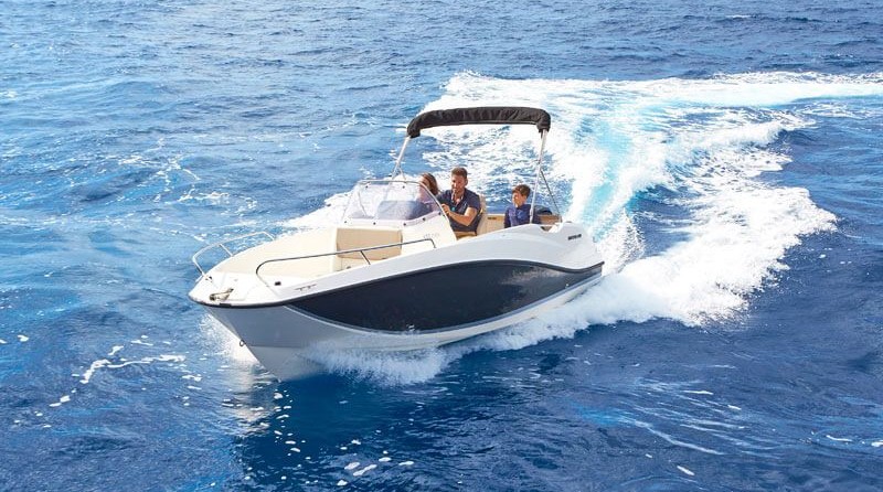 Quicksilver Activ 555 Open