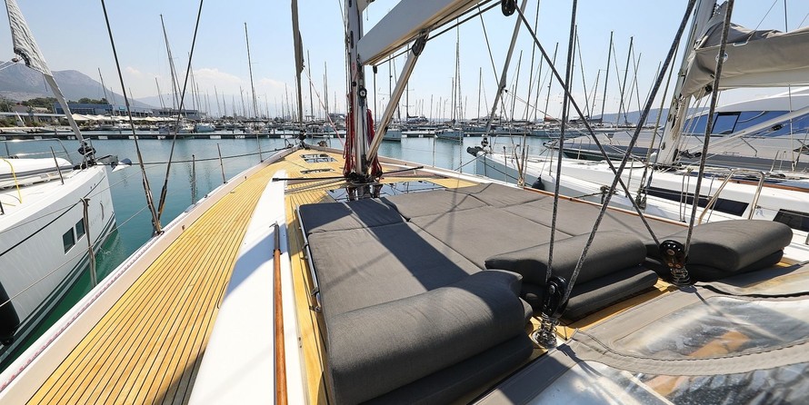 Hanse 588
