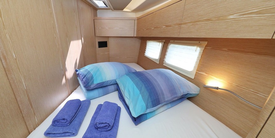Hanse 588