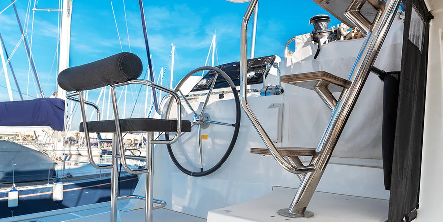 Lagoon 42 - 4 + 2 cab.