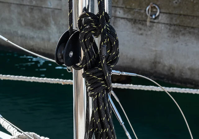 Lagoon 42 - 4 + 2 cab.