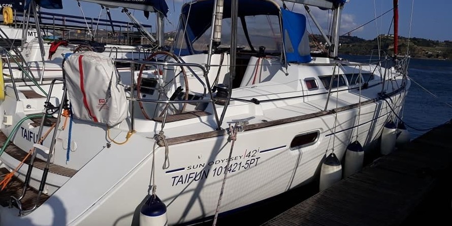 Jeanneau Sun Odyssey 42 i