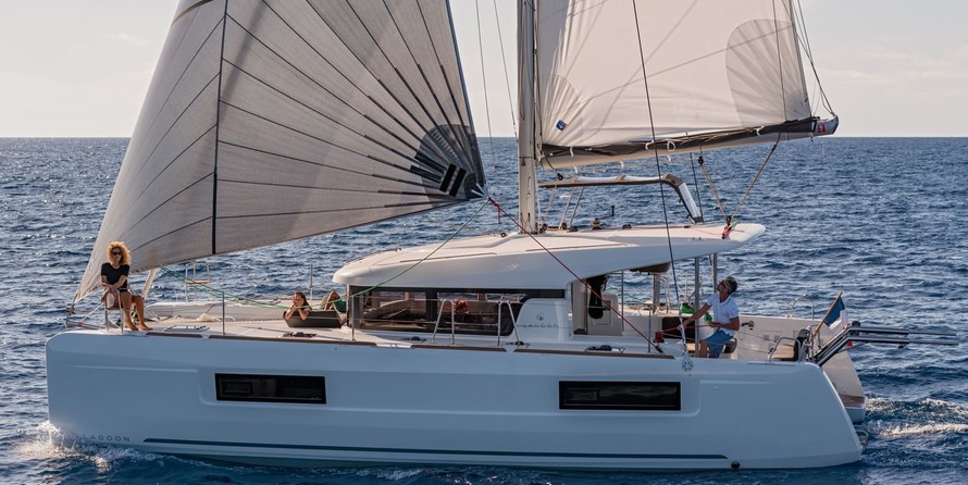 Lagoon 40