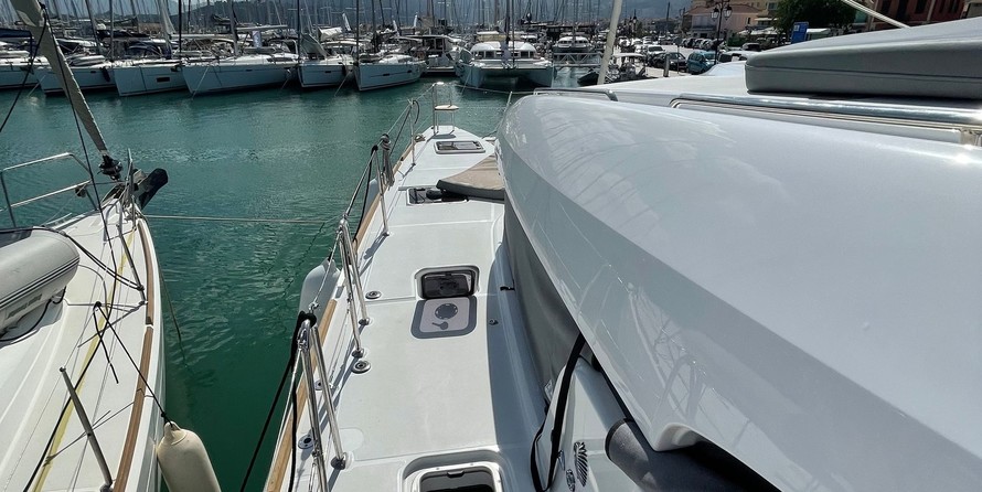 Lagoon 40