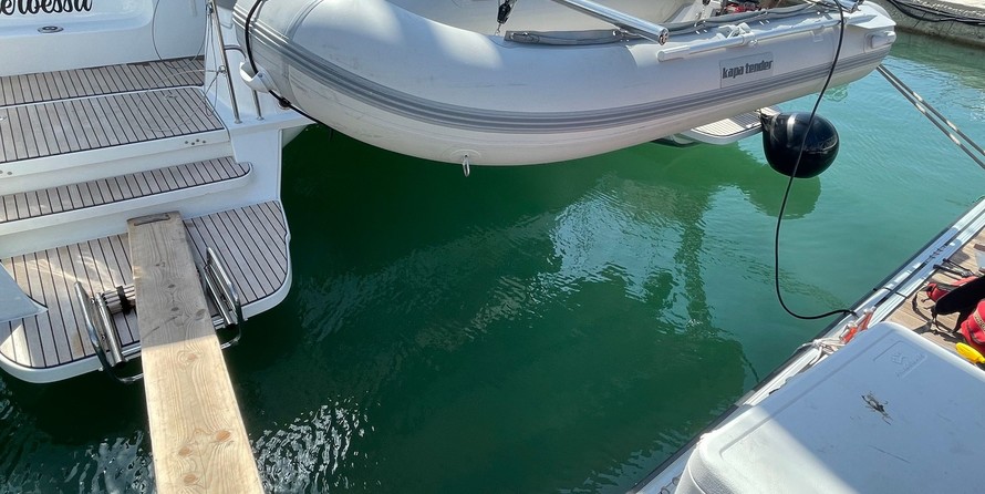 Lagoon 40