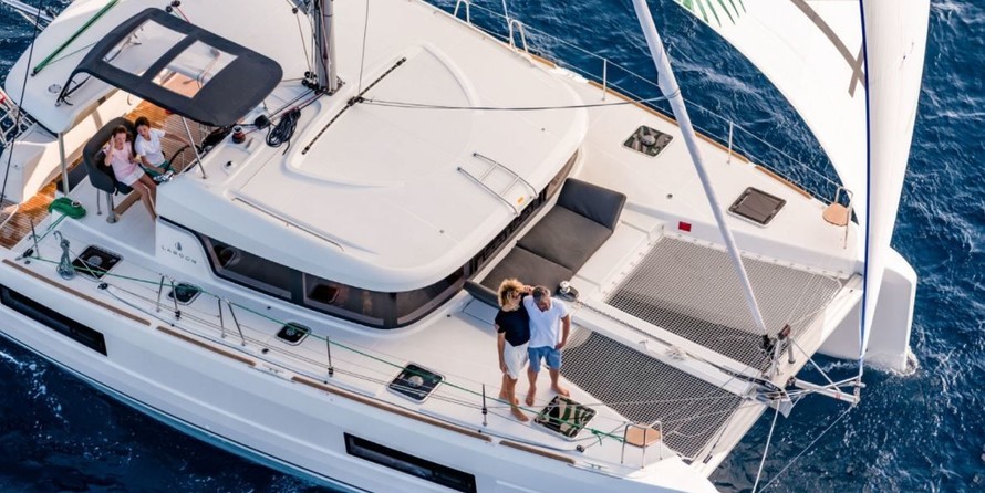 Lagoon 40