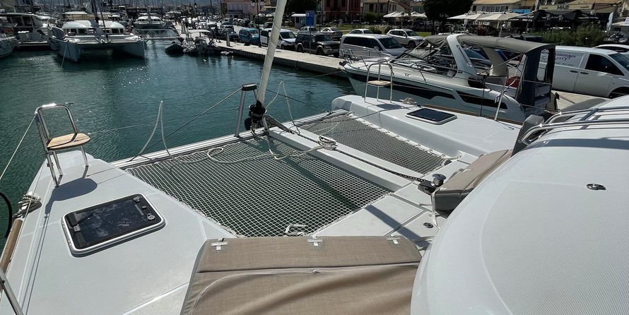 Lagoon 40