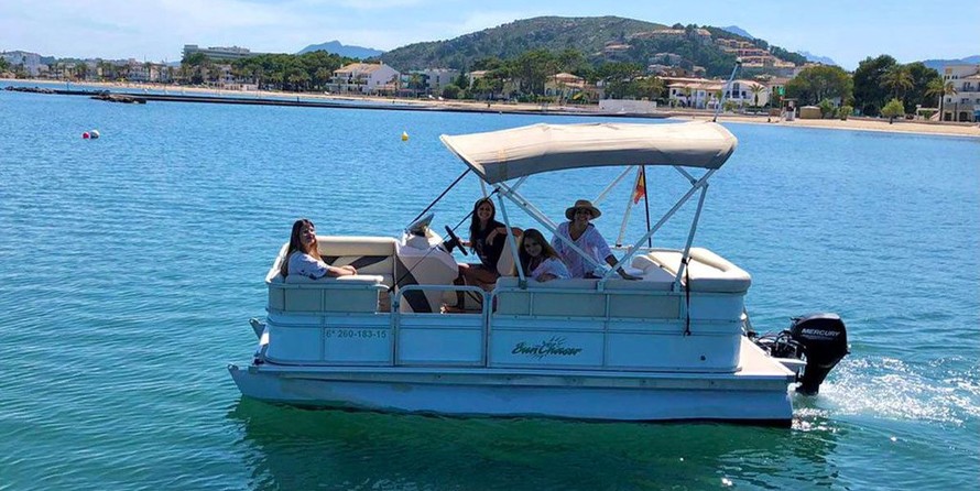 Sunchaser Boats Traverse 7516 Cruise