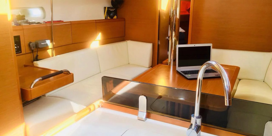 Jeanneau Sun Odyssey 379