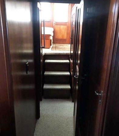 Hatteras 77 Convertible