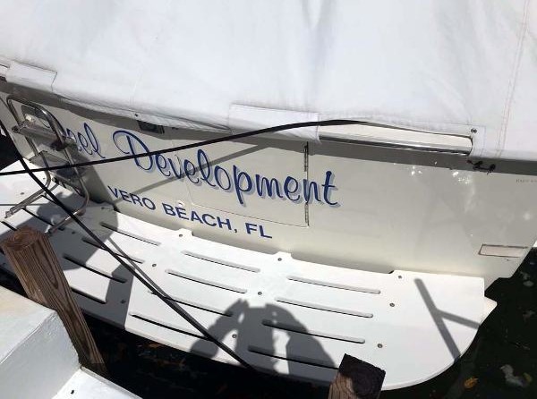 Hatteras 77 Convertible