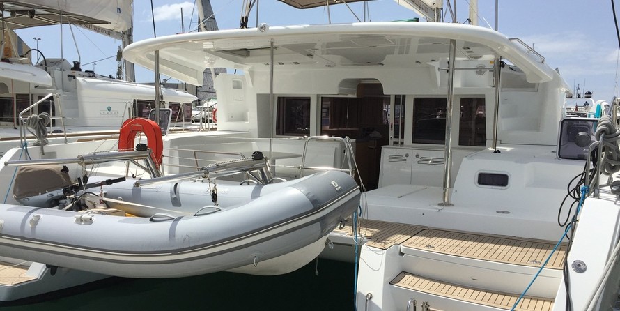 Lagoon 450 F
