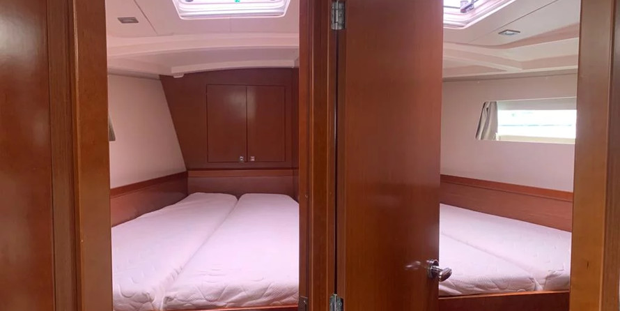 Oceanis 45