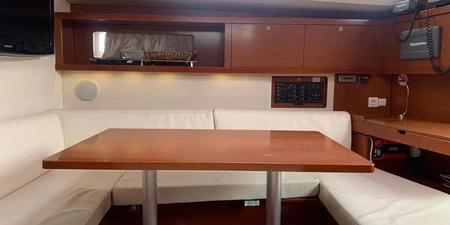 Oceanis 45