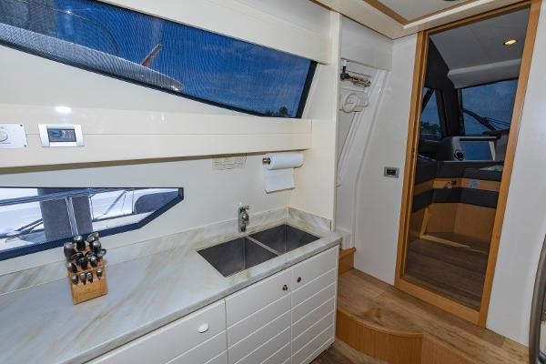 Ferretti 551 Yachts