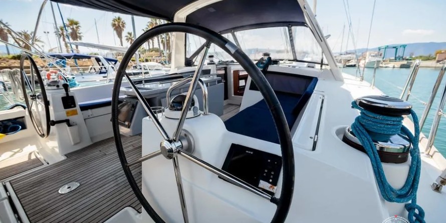 Beneteau Oceanis 48
